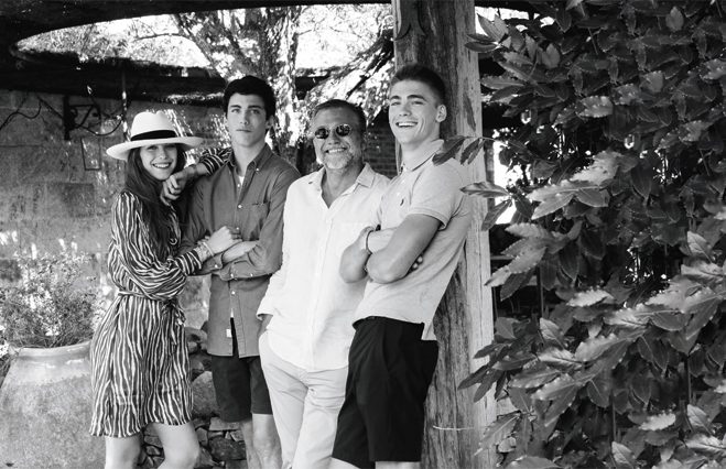 PHOTO DE FAMILLE