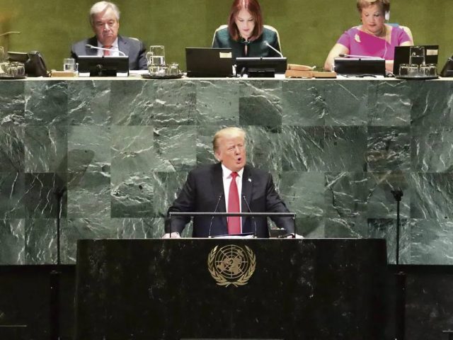 VISITE à la maison DES FOUS