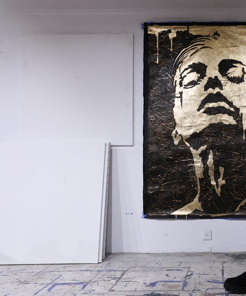 RAMONA RUSSU L’or qui éprouve la femme