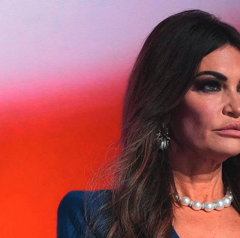 « MAR-A-LAGO FACE »